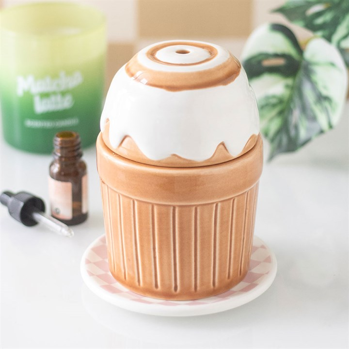 Cinnamon Roll Oil Burner, image 2 of 5