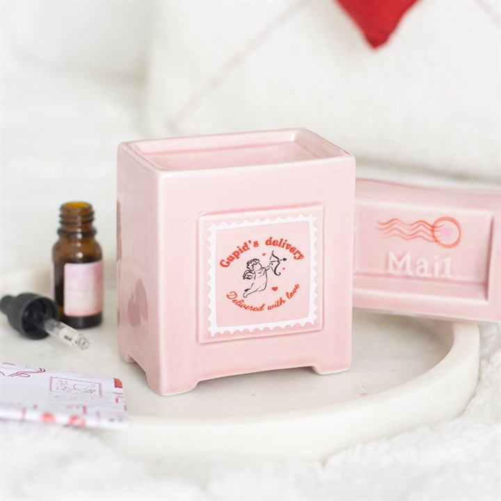 Cupid's Delivery Valentine Postbox Oil Burner, image 3 of 7