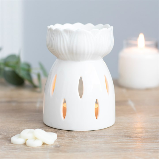 White Gloss Lotus Flower Oil Burner, image 1 of 6